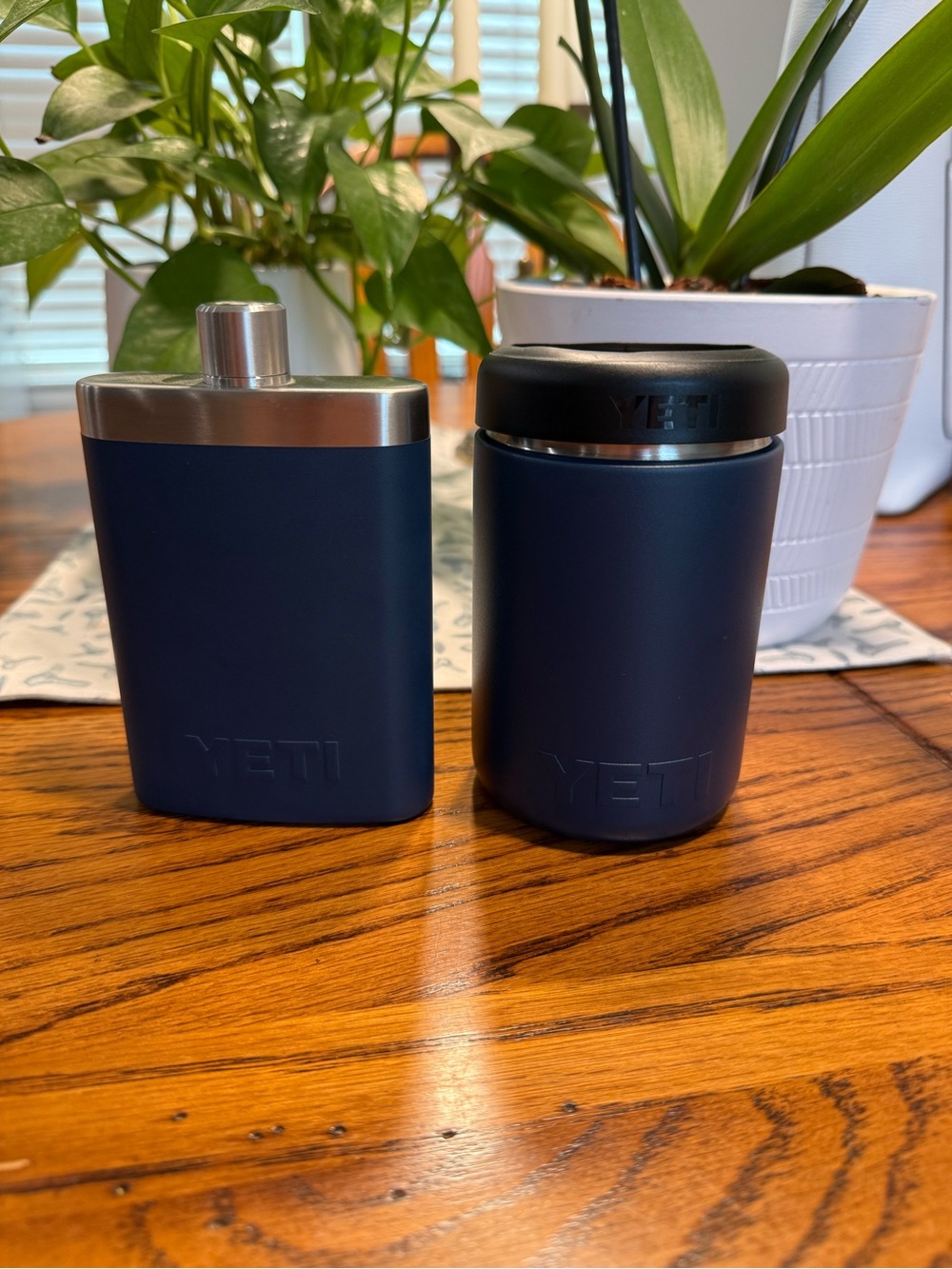 Yeti Navy Blue Flask and Rambler Can Insulator Duo